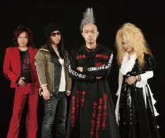 三柴理、太田明、横関敦など“筋少オールスターズ”が大集結する9月21日の武道館公演に、初期ドラマーとして活躍した役者みのすけ(ナイロン100℃)の参戦が新たに決定した。