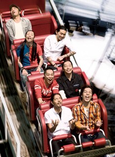 Dragon Ashはこの後、7月12日の「京都大作戦2008」、8月3日の「ROCK IN JAPAN FES.2008」など夏の大型イベントに続々と出演する。