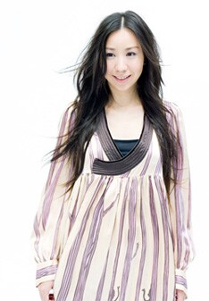 8月8日に発売される雑誌「ラブコト」の付録CDには、コトリンゴの未発表曲が収録される（関連記事参照）。