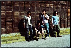 映画「イキガミ」は「みちしるべ」発売後の9月27日から全国公開予定。