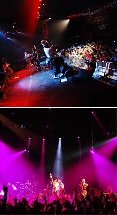 写真は7月14日にイギリス・ロンドンのカムデンにある歴史ある会場Roundhouseで行われた、「A Night In Death Jazz」と題されたSOIL & "PIMP" SESSIONSのライブの模様。1000人を超えるオーディエンスに向け、圧巻のパフォーマンスが披露された。