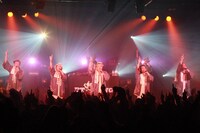 今回の「脱・共同生活宣言」に対し、メンバーからも「嬉しいけどちょっと寂しい」というコメントも。ファンもメンバーも少々複雑な心境のようだった。