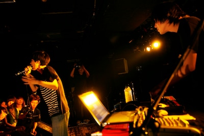 明後日の10月19日にはShibuya O-EASTで行われるライブイベント「nest festival'08」に出演。前売りチケットはすでにソールドアウト。