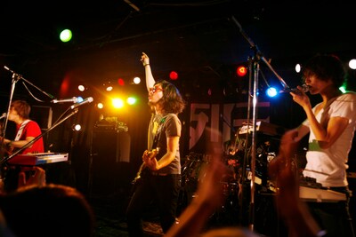 the telephonesは昨年12月に続き、これが2度目のスペシャ列伝出演。