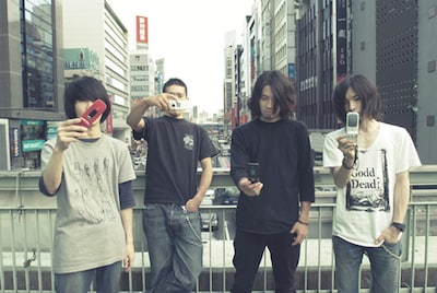 親交の深いバンドが続々参加。MCでどんな秘話が語られるのかにも注目だ。