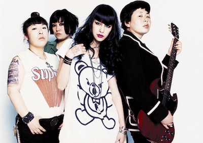 MICA 3 CHUは、コラボシングル「I DON'T KNOW」を2008年7月にリリース。