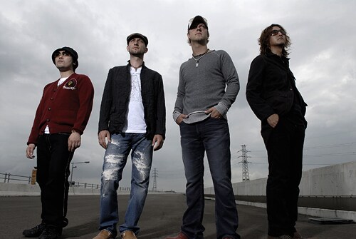 8月27日にはTBS系ドラマ「あんどーなつ」の主題歌「ただ、ありがとう」を収録したシングルを発売予定。