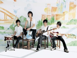 monobrightはこのフェスのために新曲「ハイスクール・キュン・キュン」を書き下ろした。