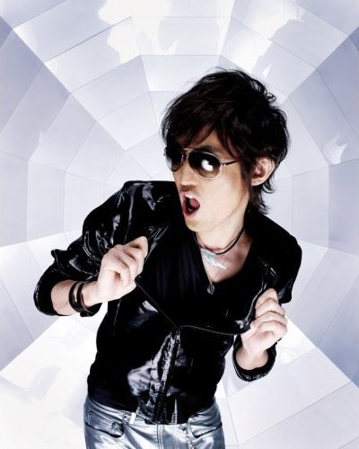 プロデュースは蔦谷が所属する音楽制作プロダクション、agehaspringsが担当する。