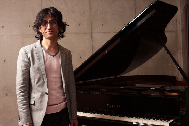 7月25日にはプレイベントがENOSHIMA VIEW TOWER内の虎丸座にて開催。こちらのイベントにはリクオと山口洋（HEATWAVE）の2組が出演する。