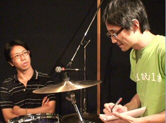 写真は「緑川大陸」のひとコマ。9月13日にはレコ発ライブ「リキッド de ドッキリ」をLIQUIDROOM ebisuで開催する。