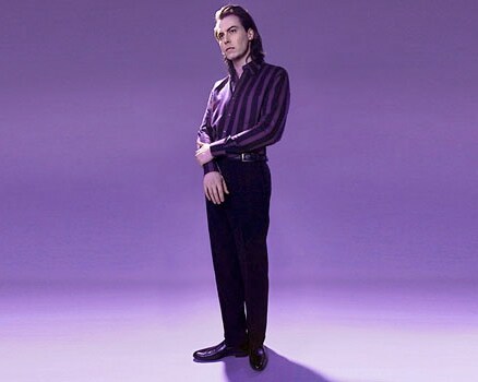 J-POPの英語詞カバーが続くアンドリュー兄貴。ファンのみならず、今後の動向が気になるところだ。