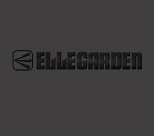 現在は各メンバーともにソロ活動を展開中のELLEGARDEN。細美武士（Vo）は4月に行われる「PUNKSPRING 09」で初ライブを開催。高橋宏貴（Dr）、高田雄一（B）、生形真一（G）はそれぞれ別バンドのメンバーとして精力的に活動中（写真はベスト盤「ELLEGARDEN BEST（1999～2008）」ジャケット）。