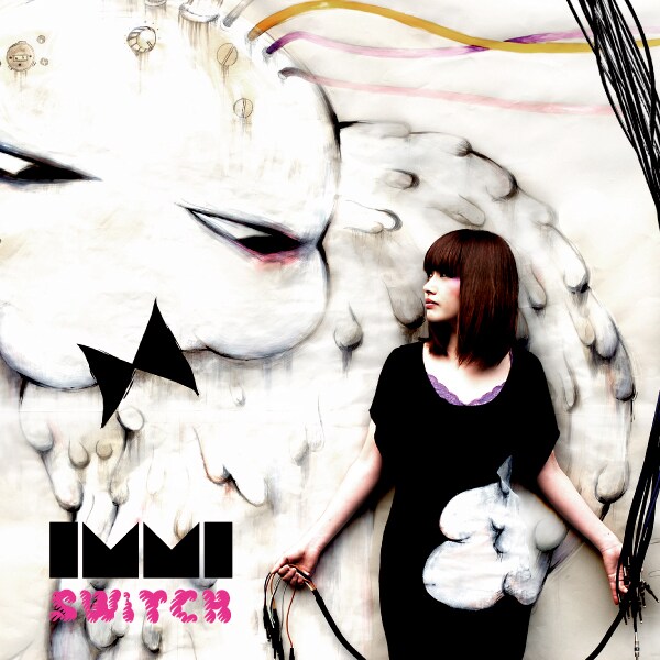 immiのデビューアルバム「Switch」は9月10日リリース。iTunes Storeでは本日8月6日より先行配信されている。
