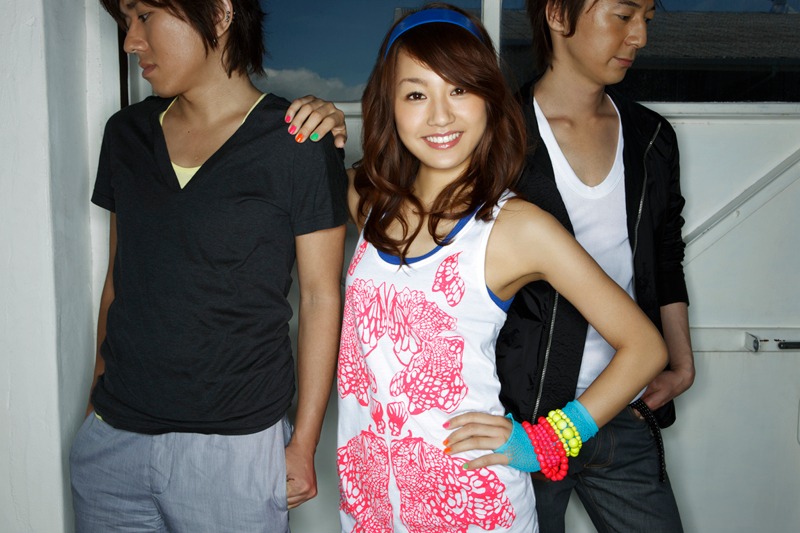 デビュー目前のGIRL NEXT DOORは、この他「a-nation」にも出演。