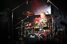 真矢はツアーの大阪、福岡、東京公演に出演予定。名古屋、札幌、仙台はLEVINが担当する。