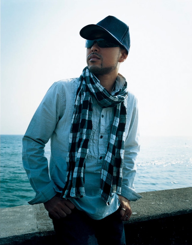 童子-Tの楽曲の中でもとりわけ人気の高いラブソングを1枚にコンパイル。