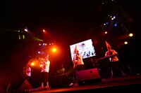 ミニアルバム発売直前の9月27日からは初の単独ツアー「pe'zmoku Tour 1st set　～はじまり、はじまり～」がスタートする。