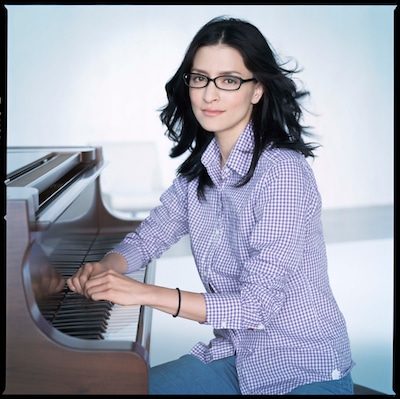 なお、このミュージックビデオはシングル「手紙 ～拝啓 十五の君へ～」初回限定盤に付属の特典DVDに収録される。