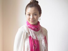 “あやや”の愛称で親しまれる松浦亜弥。2004年には森高千里のカバー「渡良瀬橋」をシングルリリースした。