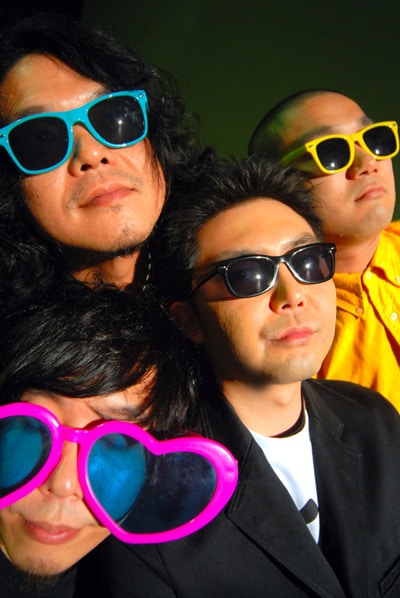 ZAZEN BOYSは、9月に大阪と東京で、落語家・立川志らくをゲストに迎えた異色ライブ「マツリセッション独演会」を開催。