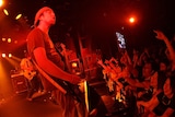 PINKLOOPのライブ写真。当日はどんなステージを繰り広げてくれるのか要注目だ。