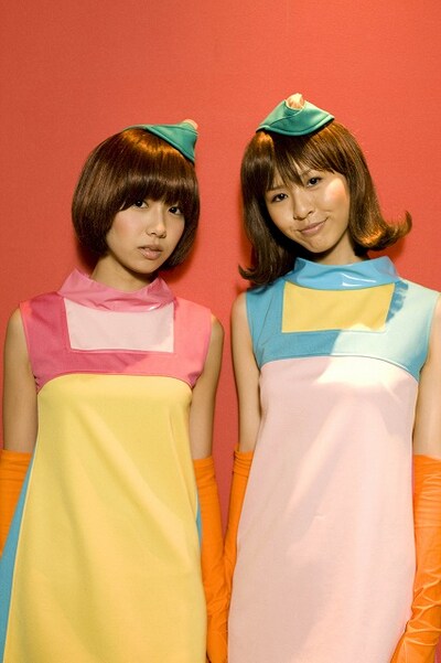 オリジナリティあふれる活動スタンスでじわじわと人気を集めているバニラビーンズ。