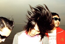 EES、50回転ズ、モーサムという大盛り上がり必至な面々がLOFTに集結。