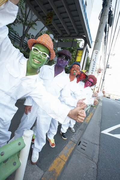 9月13日の野音ライブを最後に解散することとなったSUPER BUTTER DOG。このラストステージの模様は後日DVDでリリースされる。