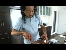 トークをしながらよどみなく調理を続ける北原雅彦。