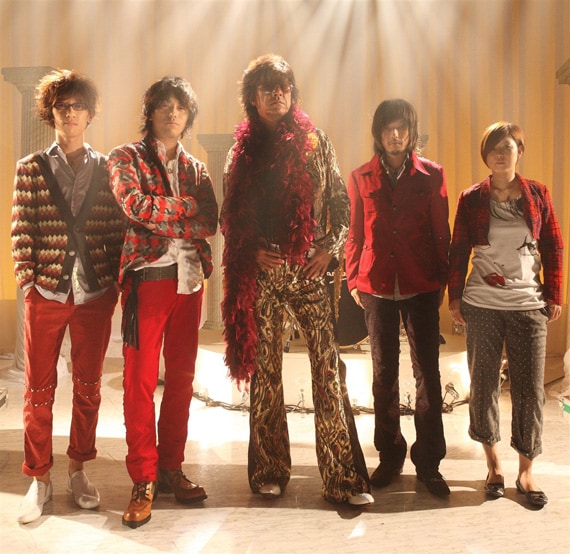 アンダーグラフの新作クリップにヒデキ降臨 音楽ナタリー