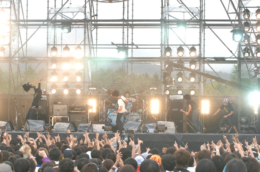 9mm Parabellum Bullet