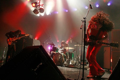 ゆらゆら帝国はこのほか、9月22日の「SHIBUYA CLUB QUATTRO 20th Anniversary」（競演：MO'SOME TONEBENDER）、9月27日のCrue-Lレーベル主催イベント「Future.」に登場する。