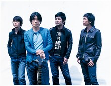 Mr.Childrenをはじめ人気アーティストが多数出演することもあり、チケットはすべて完売していた「音楽と髭達」。次回は無事に終演することを願いたい。