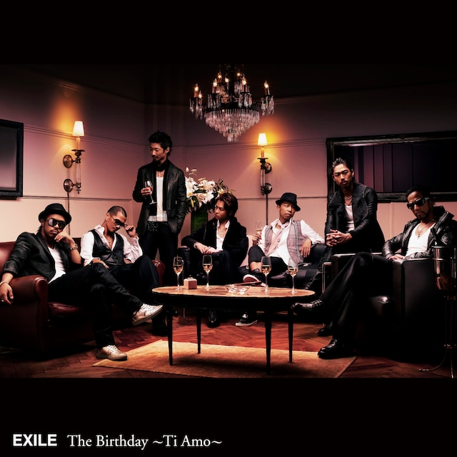 8周年を記念したリリースラッシュの続くEXILE（写真は「The Birthday ～Ti Amo～」CD＋DVD盤ジャケット）。