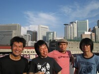 今年はメジャー復帰を果たしファンを喜ばせたフラワーカンパニーズ。最新アルバム「たましいによろしく」は好評発売中。