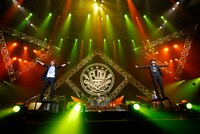 シングルのもうひとつの収録曲「PULSE」は世界最大級のスノーボードイベント「X-TRAIL JAM in TOKYO DOME'08」の公式イメージソングに決定しており、こちらはアグレッシブなアッパーチューンに仕上がっている。