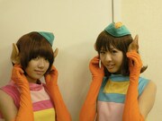 撮影では使用されなかった付け耳を装着したバニラビーンズ。ドラマ「西遊記」で左とん平が猪八戒を演じる際に使用した耳にも似ている。