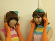 撮影では使用されなかった付け耳を装着したバニラビーンズ。ドラマ「西遊記」で左とん平が猪八戒を演じる際に使用した耳にも似ている。