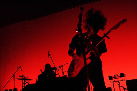 Syrup16gの解散から約7カ月。謎に包まれた新プロジェクト「犬が吠える by Takashi Igarashi」が動き出す。