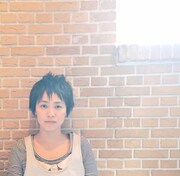 Quinka,with a Yawn（写真下）はオフィシャルサイトにメッセージを掲載。「暮しのパートナーであるHARCOと一緒に音楽をつくることは自然なことでした」「自分に素直になった時、色んなことが見えてきて、ほんの少し強くなれる」とその思いを語っている。