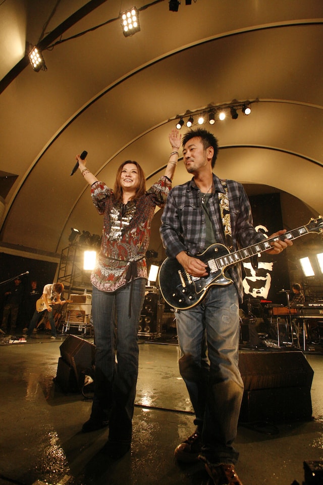 大渡はMCで「ライブでみんなに会えるのが楽しみです」とツアーへの期待を高める一方、「ツアーは屋根があるから、今日濡れちゃってイヤだった人も大丈夫です！（笑）」と笑わせた。