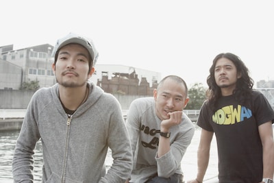 10月4日には静岡県で開催される「朝霧JAM」に出演。こちらでも会場限定EPは発売されるので、参加する人はぜひチェックを。