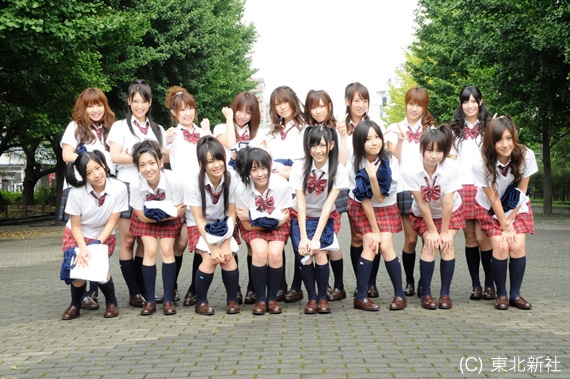 「ネ申テレビ」最終回には卒業を発表した中西（後列右から4番目）、戸島（後列右から5番目）の2人も出演するのでファンはお観逃しなく。