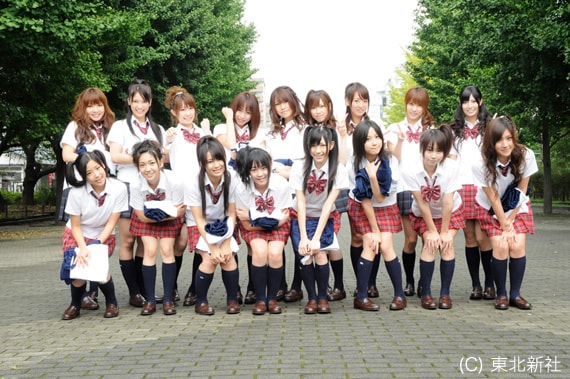 「ネ申テレビ」最終回には卒業を発表した中西（後列右から4番目）、戸島（後列右から5番目）の2人も出演するのでファンはお観逃しなく。