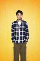 マッキーは本日のテレフォンショッキングで「遠く遠く」を生披露。美しいアカペラをスタジオアルタに響かせた。