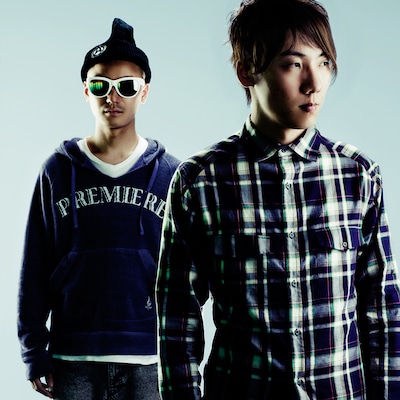 左がK404で右がCrystal。