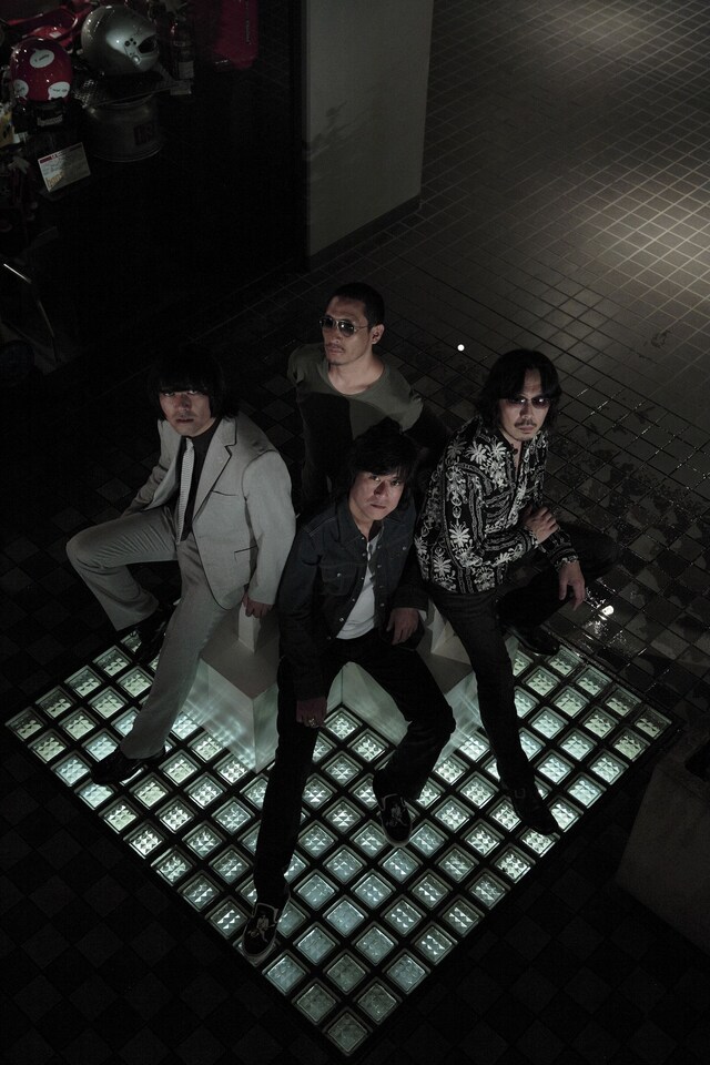 CLUB Queとのゆかりも深いTHE COLLECTORSは第1部のステージに登場。