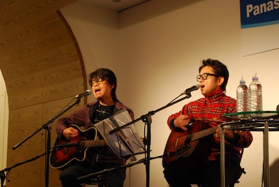 ユニット「F-BLOOD」としても活動する仲良し兄弟、フミヤ＆尚之。