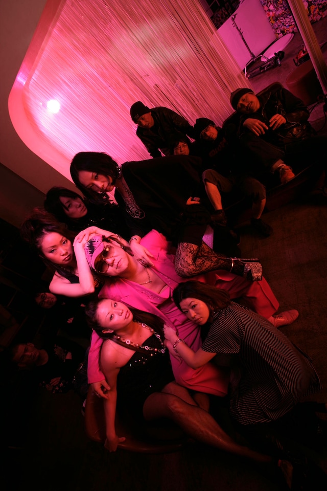 面影ラッキーホールは5月13日、アニメ「夏のあらし！」主題歌となるニューシングル「あたしだけにかけて」をリリースする。